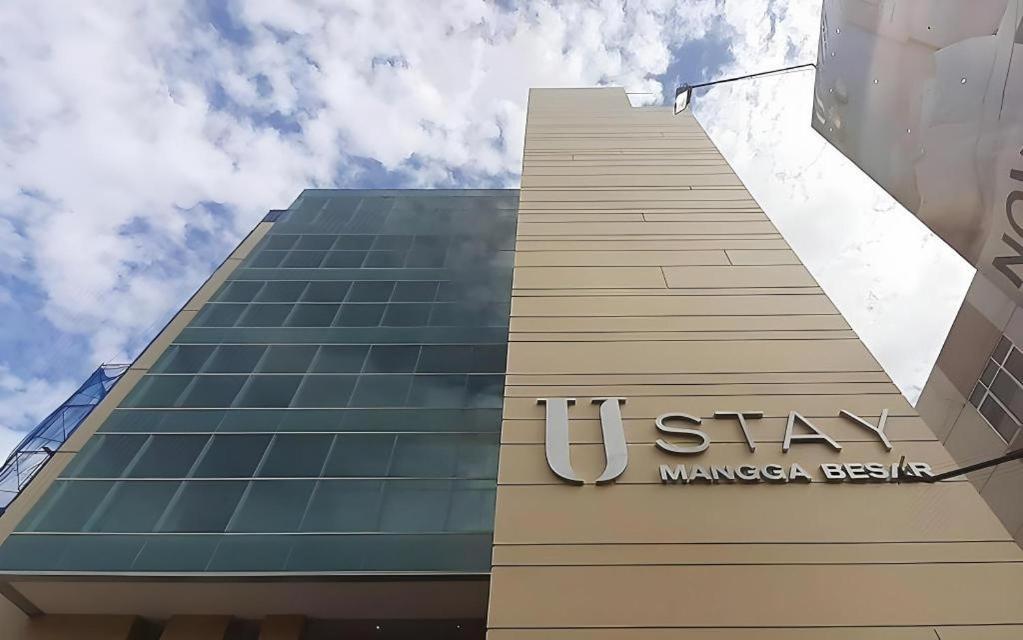 U Stay Hotel Mangga Besar Giacarta Esterno foto