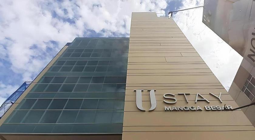 U Stay Hotel Mangga Besar Giacarta Esterno foto