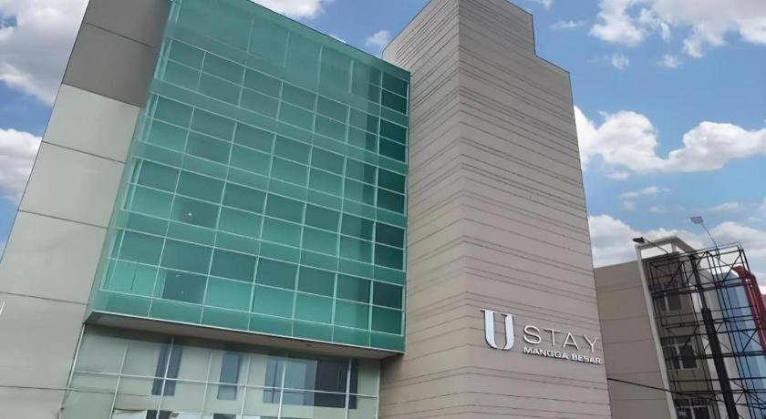 U Stay Hotel Mangga Besar Giacarta Esterno foto